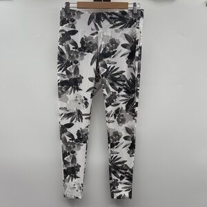Jockey Monochrome‎ Floral Print Leggings